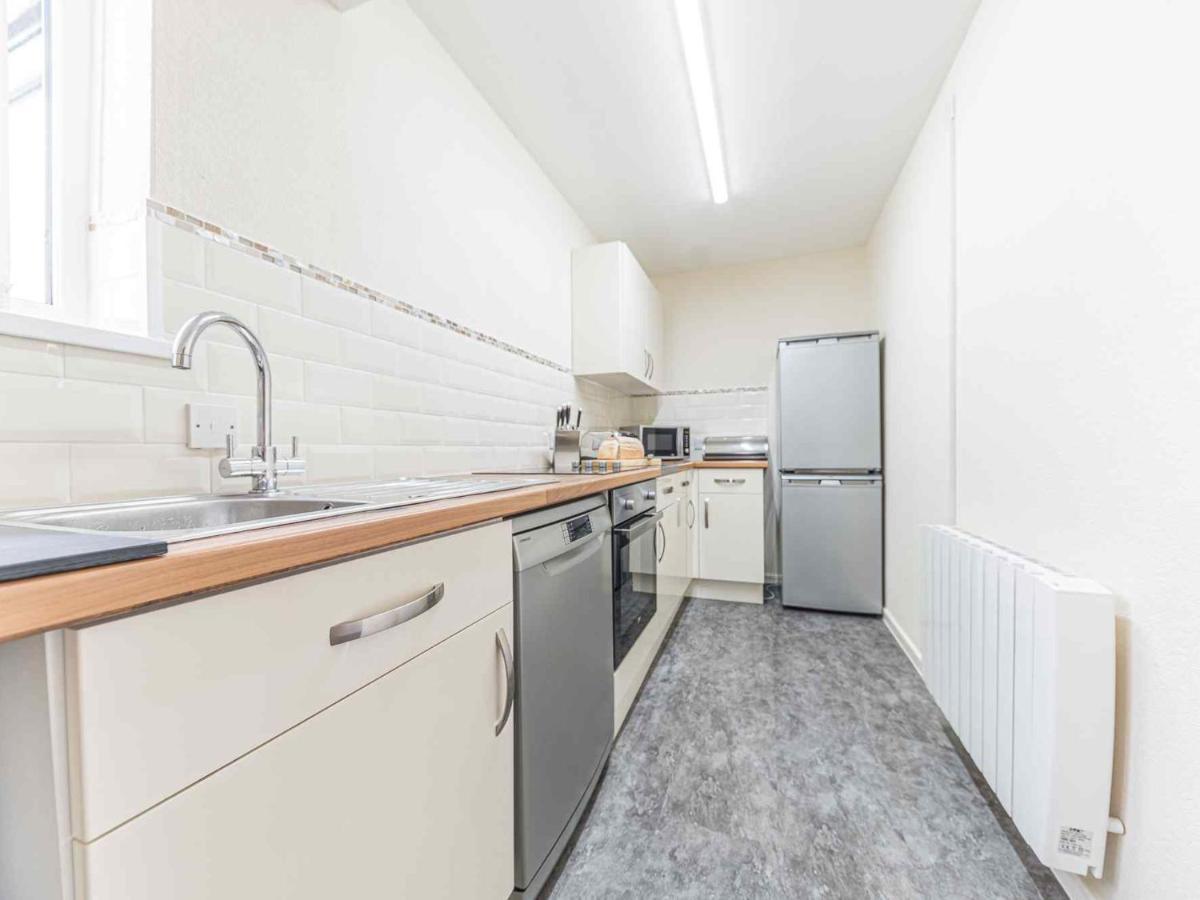 Pass The Keys Comfortable 3 Bed In Central Bowness With Parking ウィンダミア エクステリア 写真